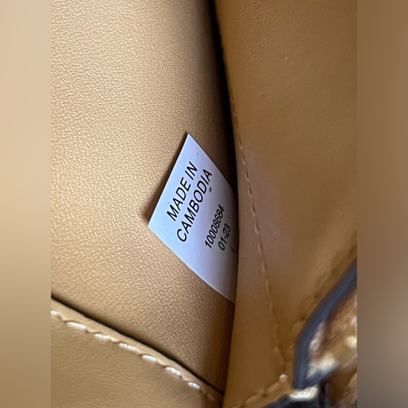 💰SOLD - 158661 - Tory Burch Small Eleanor Bag - Picture 12 of 15